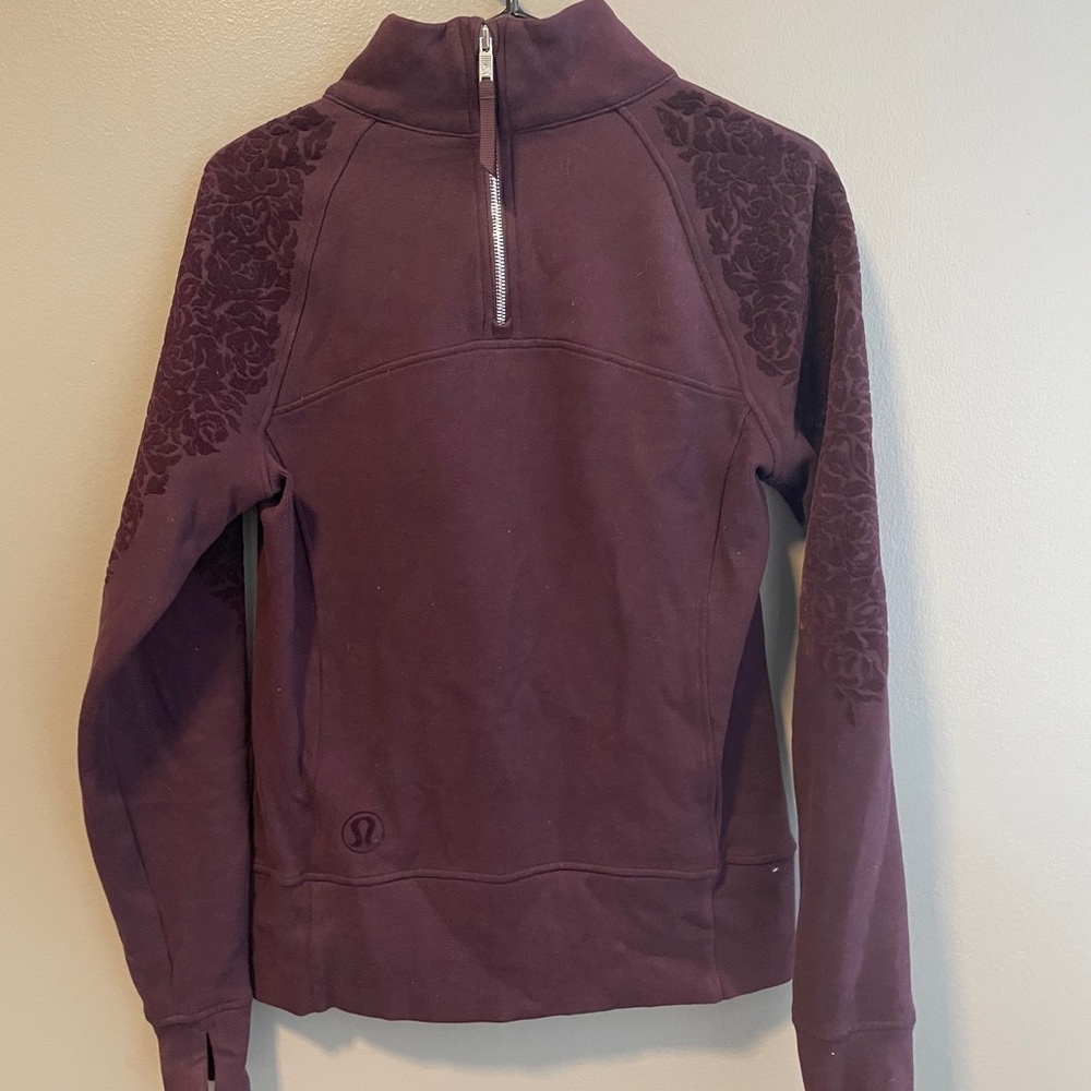 Lululemon Half Zip